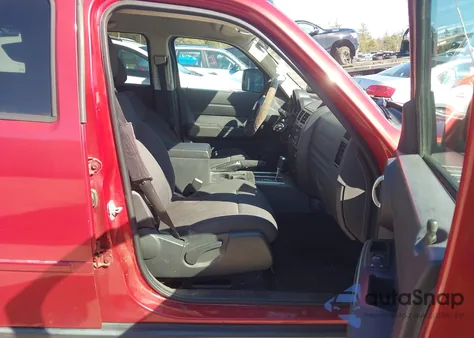 2011 Dodge Nitro Heat from USA, damaged, VIN 1D4PU4GK8BW529412